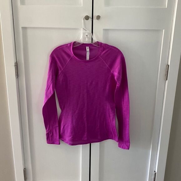 UA  Cold  Gear Thermal Top - Picture 1 of 6